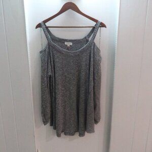 Gray Umgee Cold Shoulder Tunic Top Large Soft Boho Casual Knit